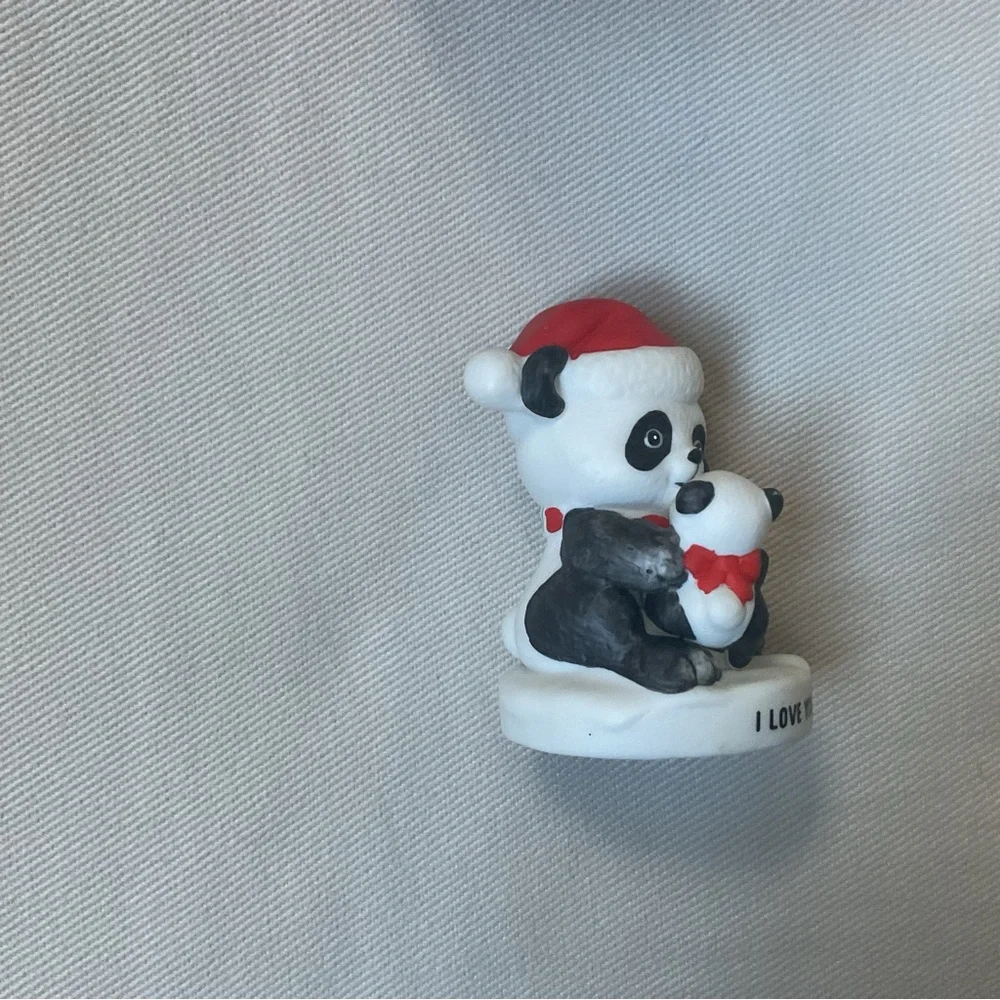 Vintage Russ Berrie Panda in Santa Hat “I Love You” Genuine Porcelain Figurine